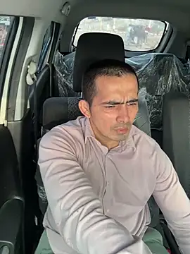 shivani0999 online show from February 21, 3:18 am