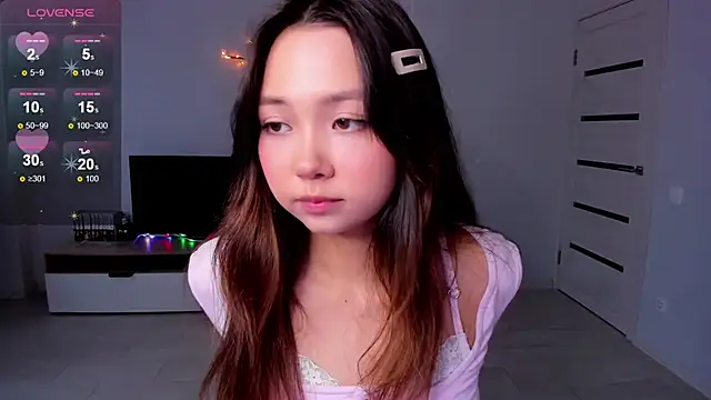 Snapshot of Fluffy_Rose chatting on September 29, 8:19 am Fluffy Rose online show from September 29, 8:19 am