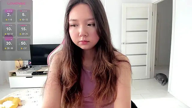 Fluffy Rose online show from June 9, 1:06 am