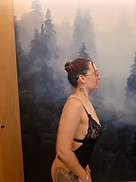 ladoucedu34 online show from March 22, 3:26 pm