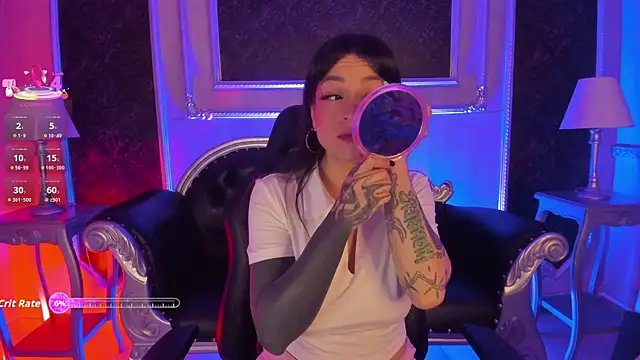 MeganDraco  online show from April 11, 1:26 pm