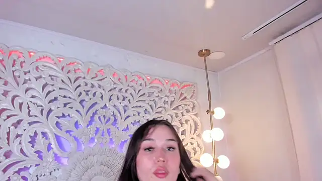 Kayla stern  online show from December 19, 7:43 pm