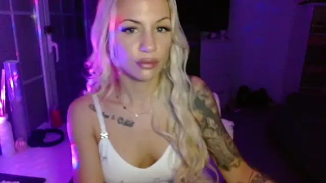 JuicyJanexo online show from March 8, 7:12 am