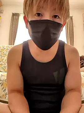 Snapshot of Osikokusama chatting on October 16, 2:45 am Osikokusama online show from October 16, 2:45 am