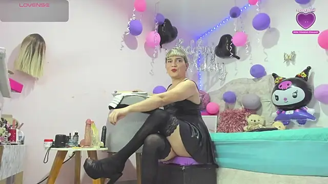 Snapshot of tania_lucia1 chatting on October 13, 10:54 pm tania lucia1 online show from October 13, 10:54 pm