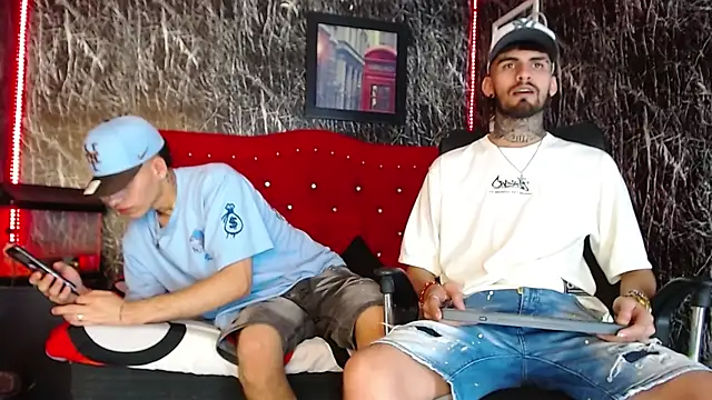 Brutal Sex Fucking online show from December 6, 9:35 pm