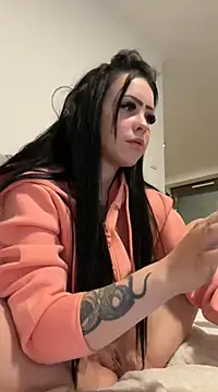Highschoolpussy online show from February 15, 2:26 am