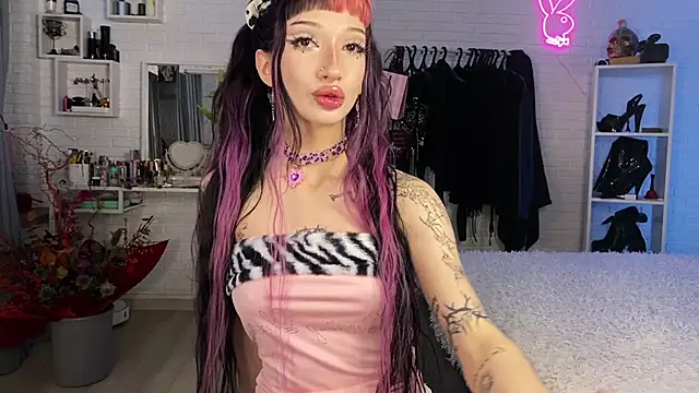 Marcellean online show from March 7, 1:35 am