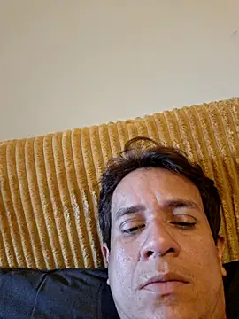 Snapshot of Tulio_maravilha12 chatting on July 21, 7:38 pm Tulio maravilha12 online show from July 21, 7:38 pm