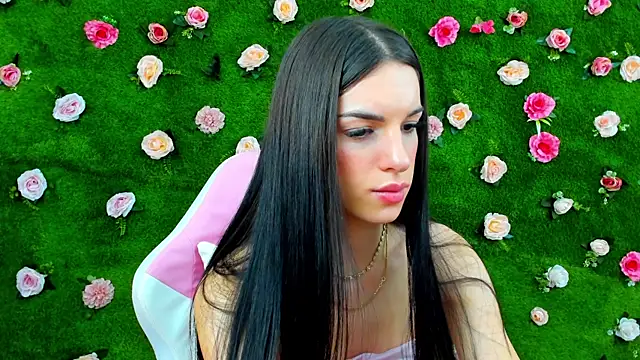 IrisMonn online show from December 16, 11:55 am