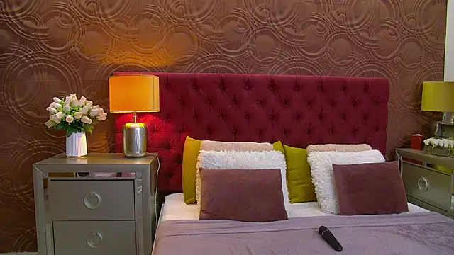 IrisMonn online show from March 4, 6:04 am