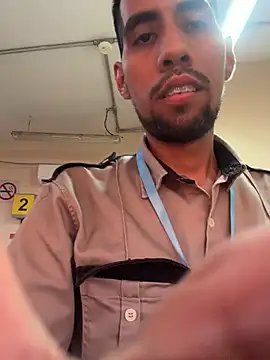 EnriquePersian197 online show from June 26, 12:04 am