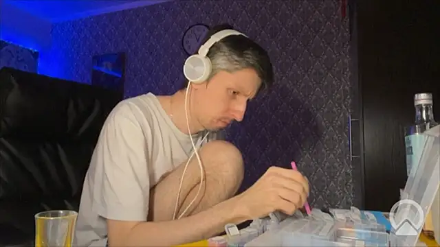 Aki-Laky online show from February 27, 7:58 pm