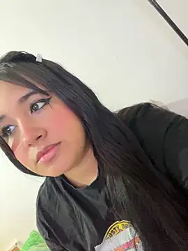 Snapshot of melyescobar chatting on February 1, 12:05 pm melyescobar online show from February 1, 12:05 pm