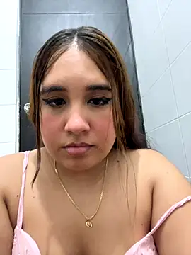 Snapshot of melyescobar chatting on October 14, 3:29 am melyescobar online show from October 14, 3:29 am