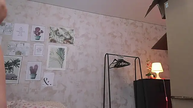 Snapshot of Luafy_Toddy chatting on February 9, 3:54 am Luafy Toddy online show from February 9, 3:54 am