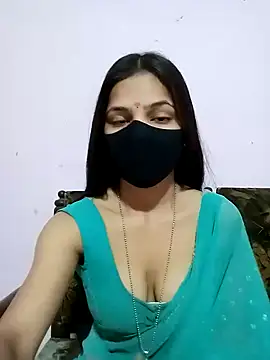 Snapshot of Bulbul_02 chatting on February 15, 5:41 am Bulbul 02 online show from February 15, 5:41 am