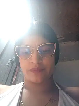 naughty-girl01 online show from January 25, 5:19 pm