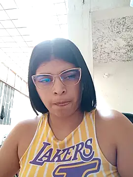 naughty-girl01 online show from February 11, 1:30 pm