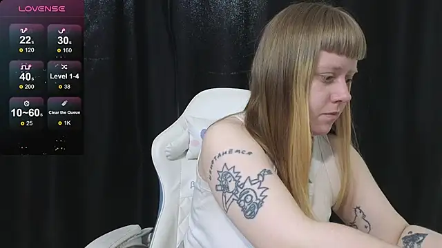 June shy0 online show from April 13, 8:09 am