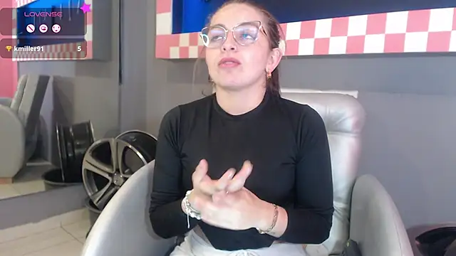  isaabellaa online show from March 13, 2:33 pm