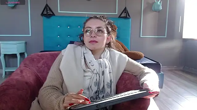  isaabellaa online show from September 25, 11:58 am