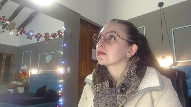  isaabellaa online show from December 20, 11:17 am