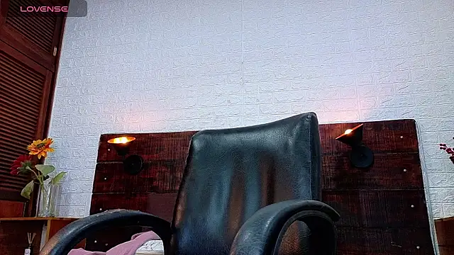 Celeste sanz online show from November 19, 10:59 am