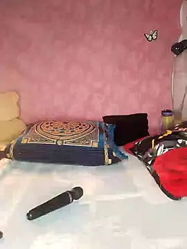 Snapshot of Cat_Sharisa chatting on January 6, 8:24 am Cat Sharisa online show from January 6, 8:24 am