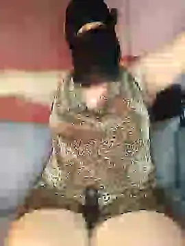 Snapshot of Cat_Sharisa chatting on January 21, 9:03 am Cat Sharisa online show from January 21, 9:03 am