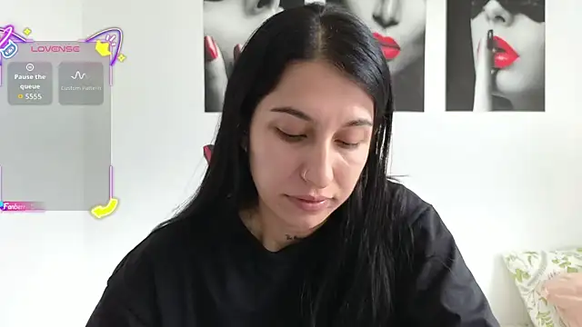 Snapshot of tammyandrade_ chatting on April 28, 1:16 pm tammyandrade online show from April 28, 1:16 pm