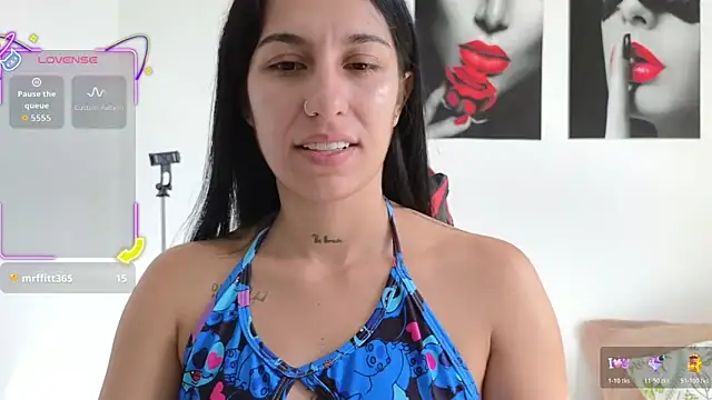Snapshot of tammyandrade_ chatting on May 15, 1:40 pm tammyandrade online show from May 15, 1:40 pm