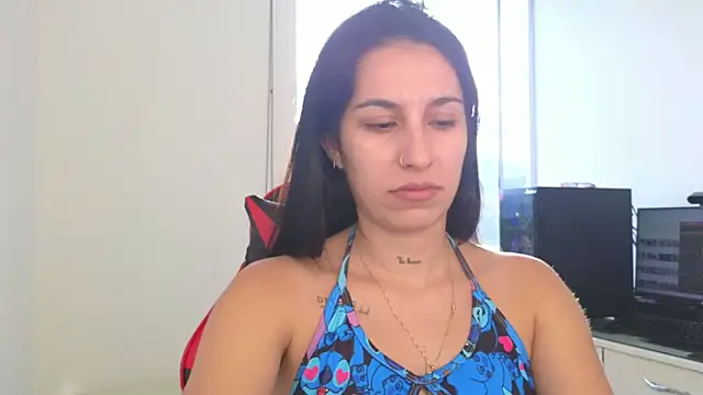 Snapshot of tammyandrade_ chatting on June 10, 11:42 am tammyandrade online show from June 10, 11:42 am
