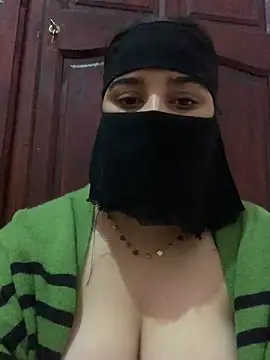 Snapshot of Miss-Soka chatting on December 28, 6:06 am Miss-Soka online show from December 28, 6:06 am