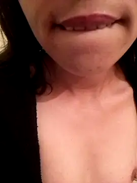 Snapshot of 3ashi9aa chatting on February 25, 6:20 pm 3ashi9aa online show from February 25, 6:20 pm