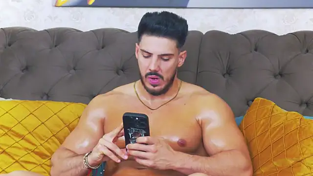 DustinKeent online show from March 31, 4:46 am