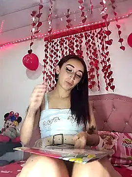 Snapshot of valeriikiss chatting on February 18, 3:42 am valeriikiss online show from February 18, 3:42 am