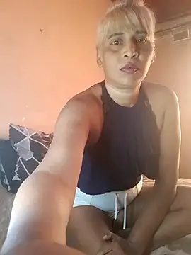 Goodgirlsue 77 online show from October 25, 5:26 am