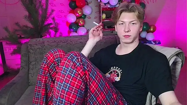 TheMikeSever online show from December 28, 8:47 pm