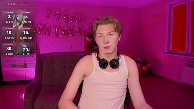 TheMikeSever online show from February 18, 8:03 pm