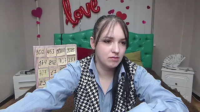 IsabelBlackberry online show from February 27, 6:24 am