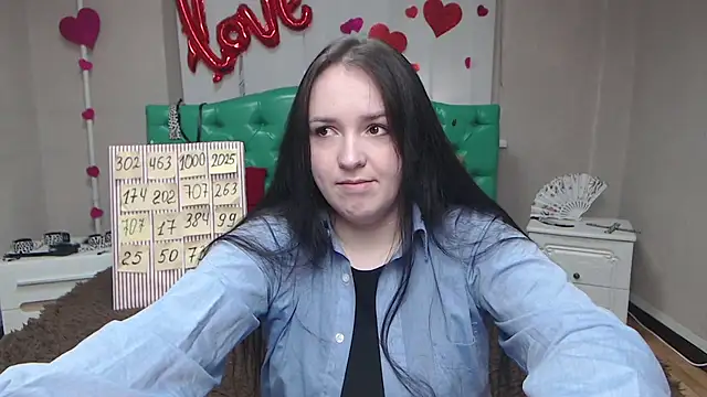 IsabelBlackberry online show from March 12, 6:30 am