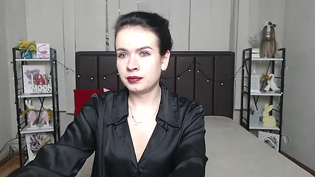 Snapshot of JasmineKouch chatting on November 22, 6:34 am JasmineKouch online show from November 22, 6:34 am