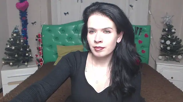 Snapshot of JasmineKouch chatting on January 7, 6:54 pm JasmineKouch online show from January 7, 6:54 pm