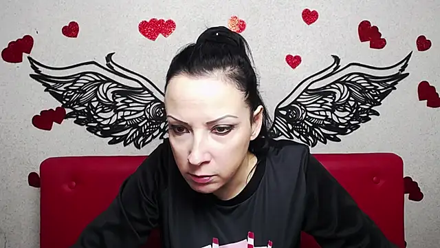 Snapshot of ElizabethSho chatting on February 27, 9:14 pm ElizabethSho online show from February 27, 9:14 pm