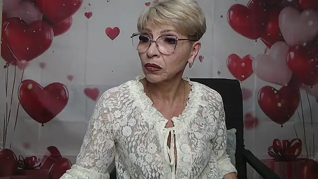 EllaBonito online show from April 5, 5:59 am