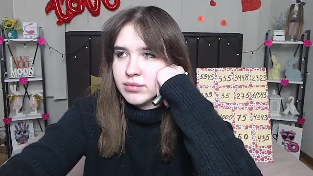 LauraHlot online show from February 24, 6:38 am