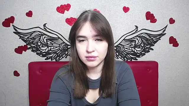 LauraHlot online show from March 15, 6:58 am