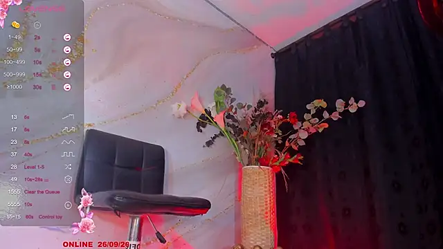 Snapshot of Karla-Ebony chatting on September 26, 1:15 pm Karla-Ebony online show from September 26, 1:15 pm