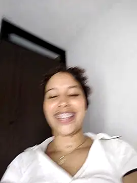 MarieLeon online show from February 28, 1:05 am